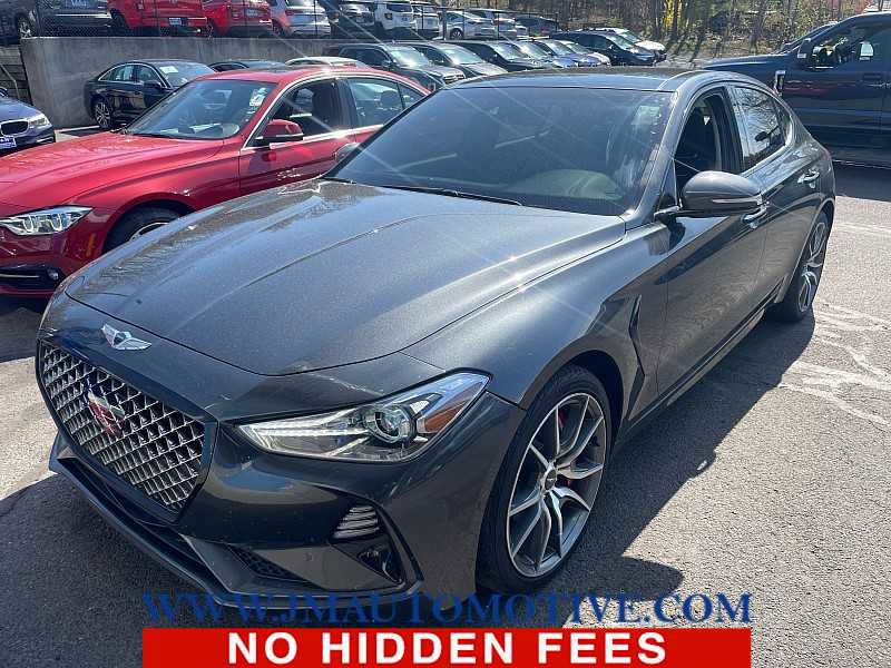 Used 2020 Genesis G70 3.3T image 1
