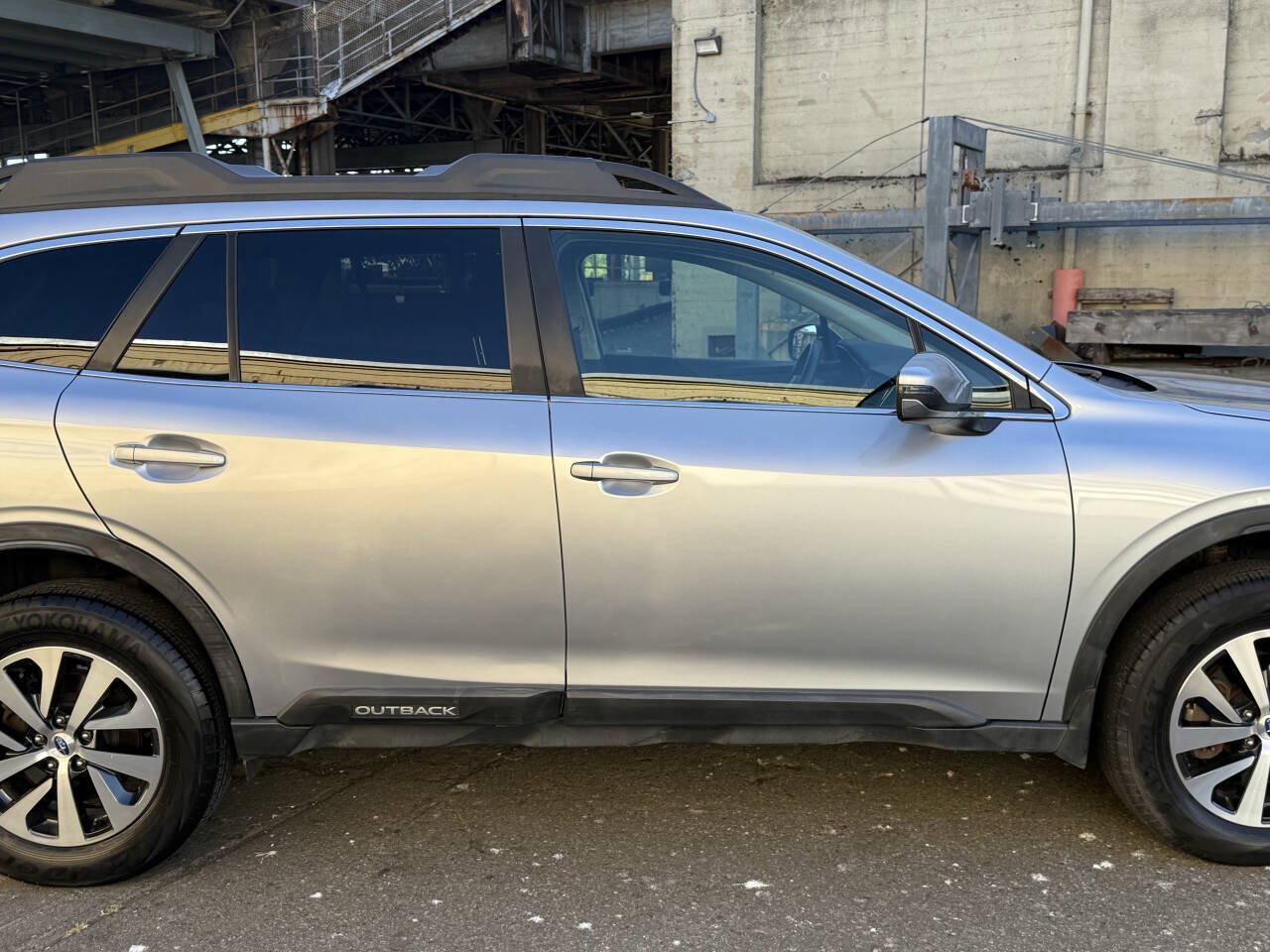 Used 2020 Subaru Outback Premium AWD/4WD image 21