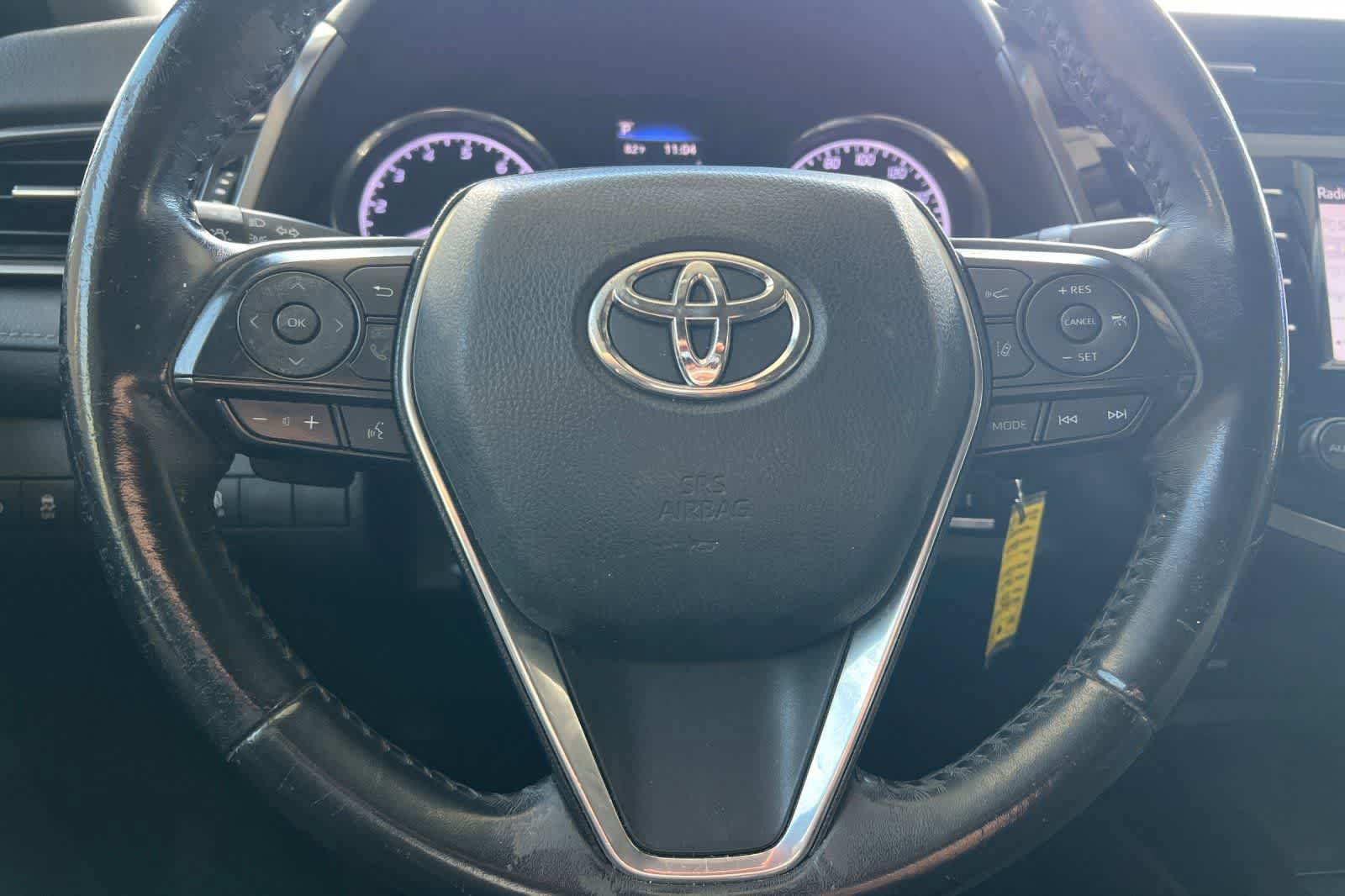 Used 2020 Toyota Camry SE w/ Carpet Mat Package FWD image 23