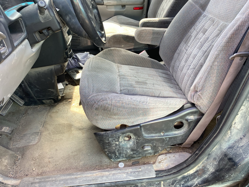 Used 2003 Pontiac Montana image 8