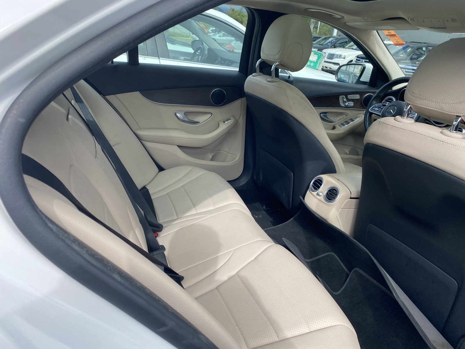 Used 2018 Mercedes-Benz CLA 250 image 17