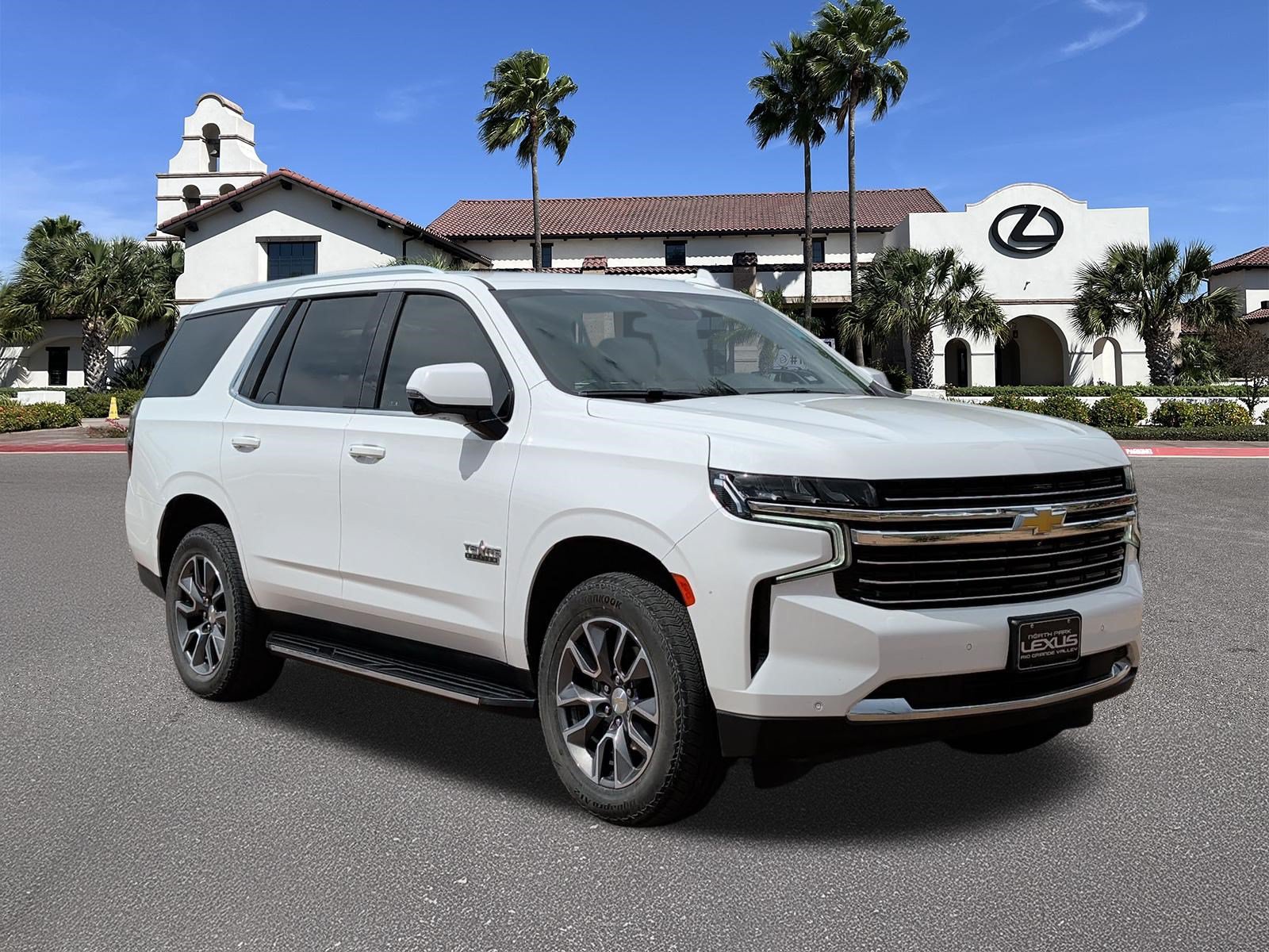 Used 2024 Chevrolet Tahoe LT w/ Luxury Package RWD image 1