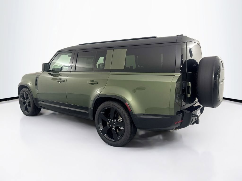 New 2026 Land Rover Defender 130 X-Dynamic SE AWD/4WD image 7