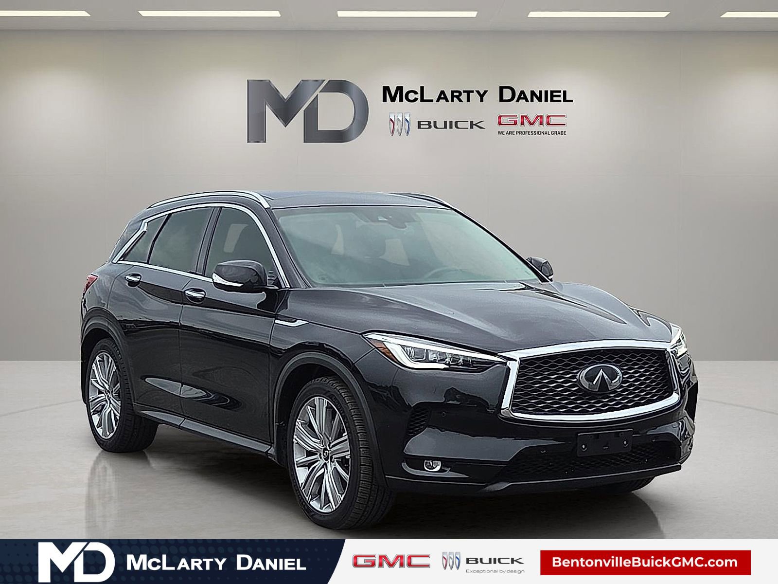 Used 2021 INFINITI QX50 Sensory FWD image 1