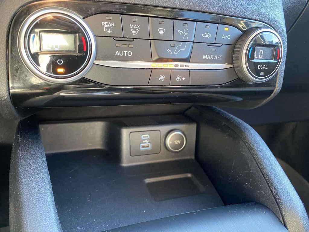Used 2021 Ford Escape SE w/ Convenience Package AWD/4WD image 27
