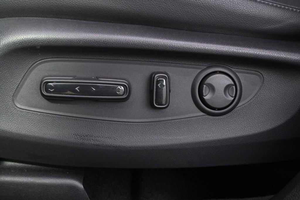 Used 2024 Honda CR-V EX-L image 14