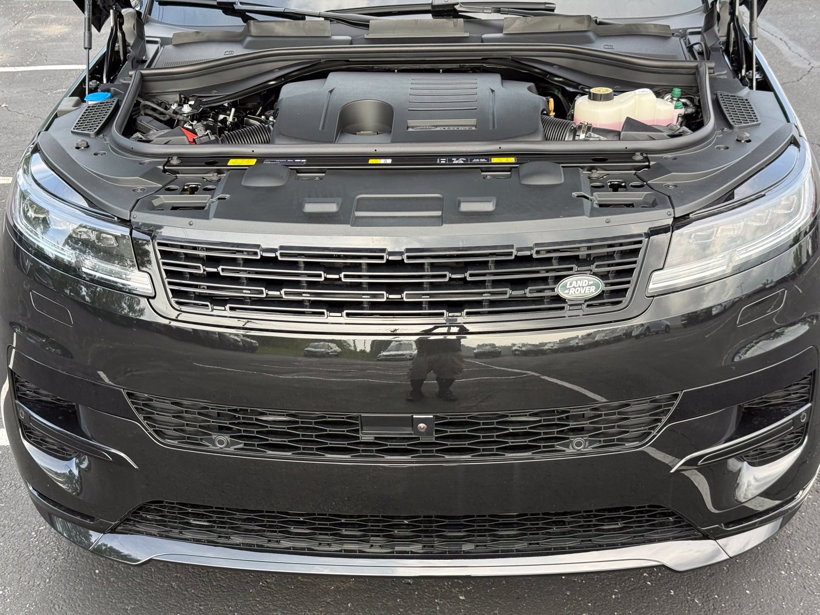 New 2026 Land Rover Range Rover Sport Dynamic SE AWD/4WD image 39