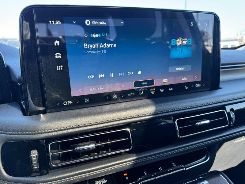 Certified 2025 Lincoln Aviator Reserve w/ Equipment Group 201A image 16