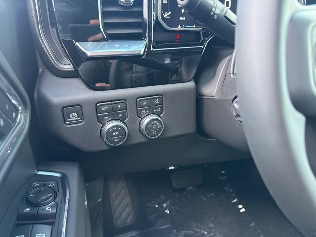New 2026 GMC Sierra 1500 SLT w/ SLT Premium Plus Package image 25