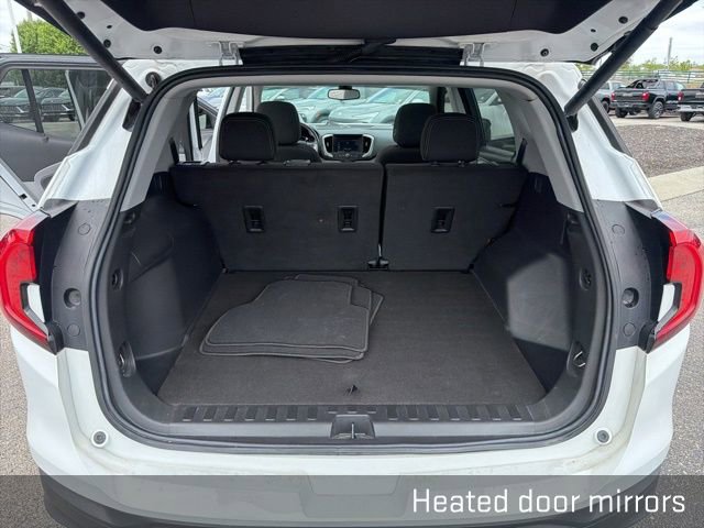 Used 2023 GMC Terrain SLE w/ Driver Convenience Package FWD image 25
