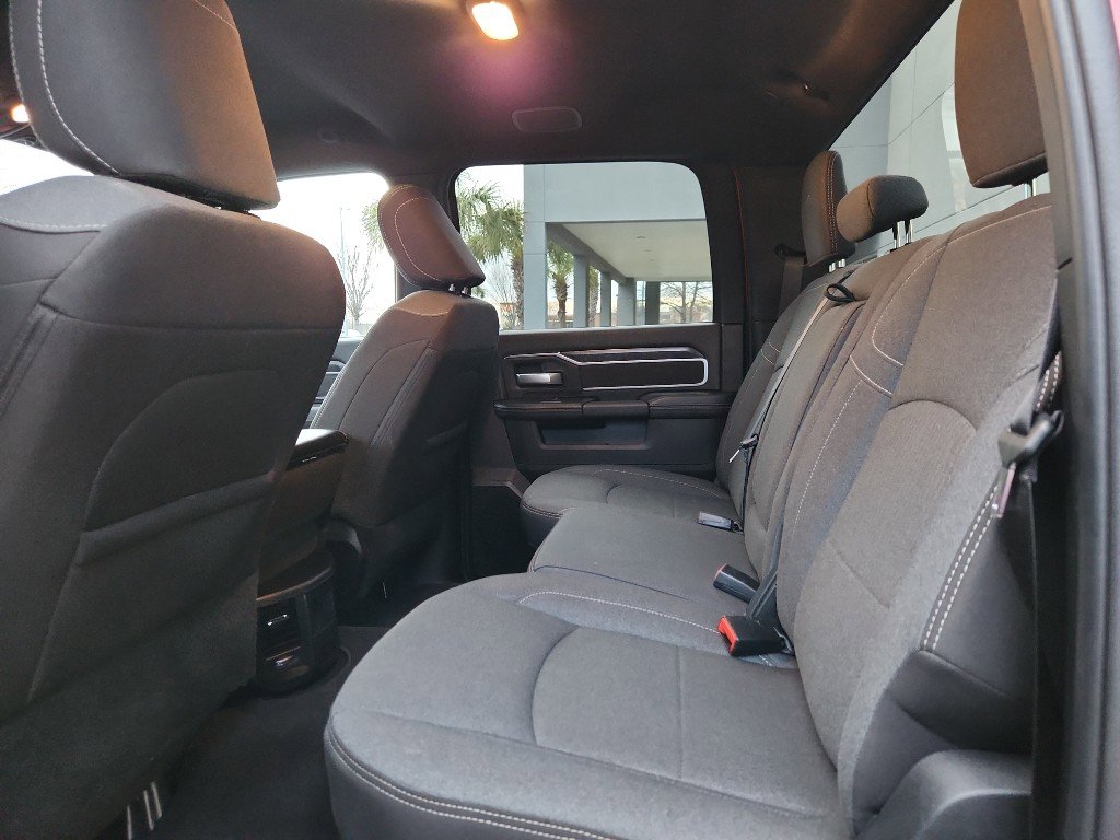 Used 2024 RAM 2500 Big Horn w/ Safety Group image 28