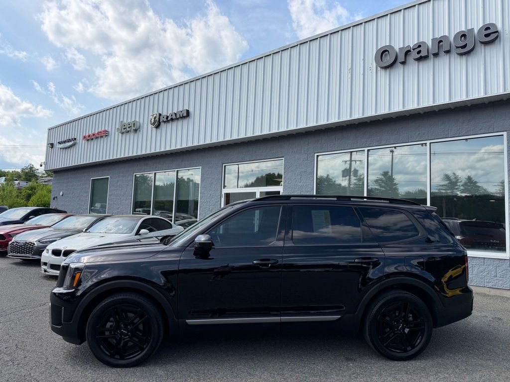 Used 2023 Kia Telluride SX X-Line AWD/4WD image 3