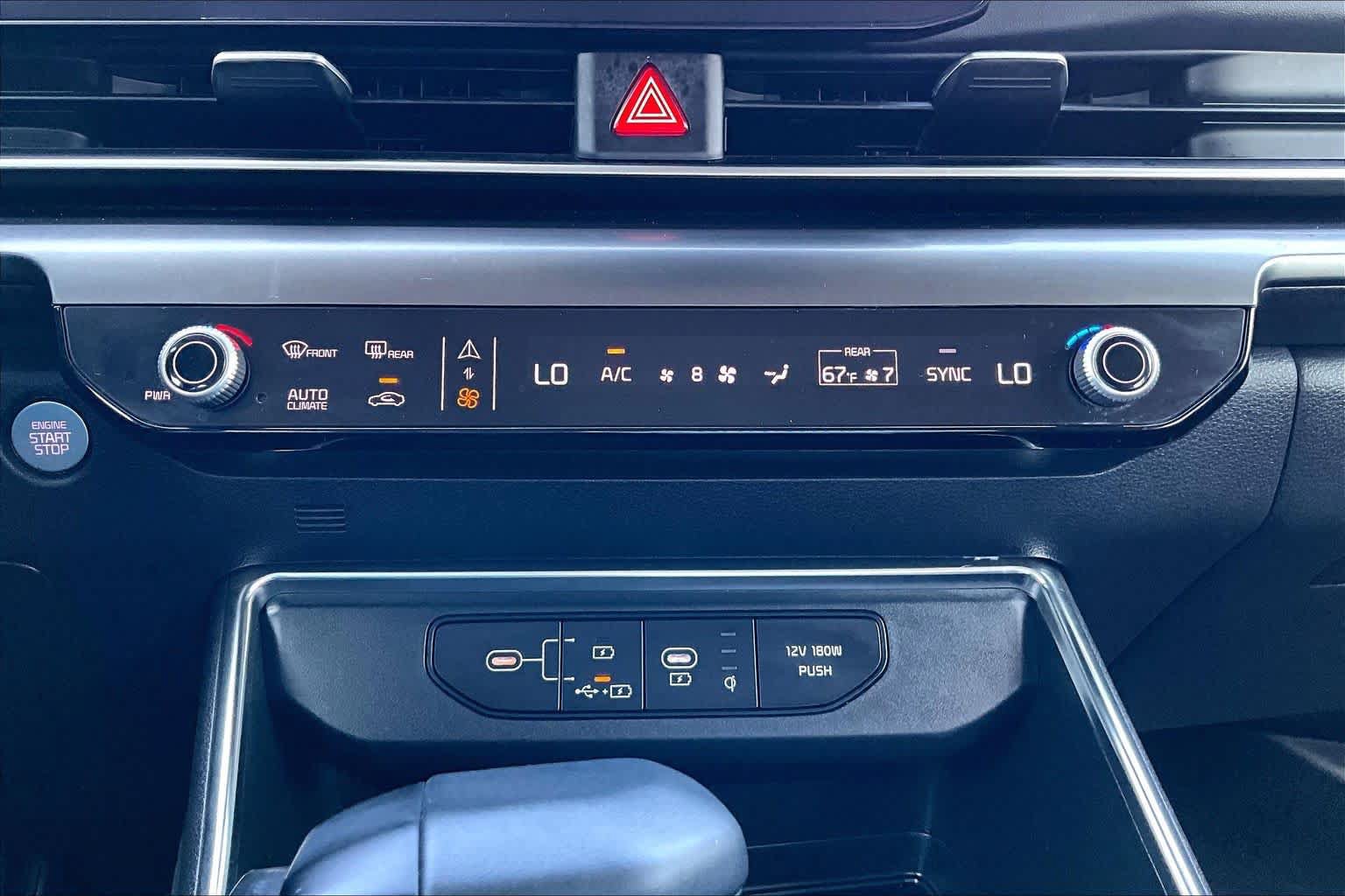 Certified 2025 Kia Carnival SX Prestige FWD image 35
