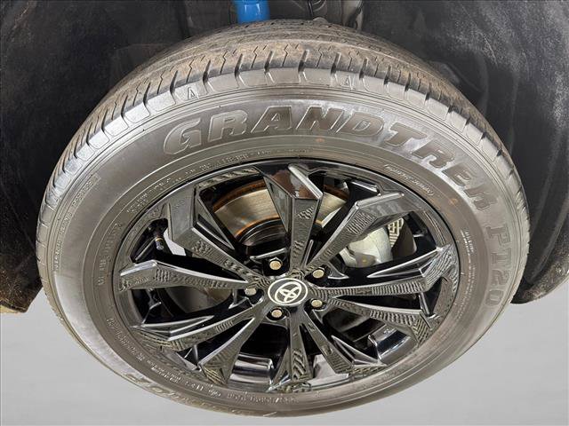 Used 2023 Toyota RAV4 XSE AWD/4WD image 13