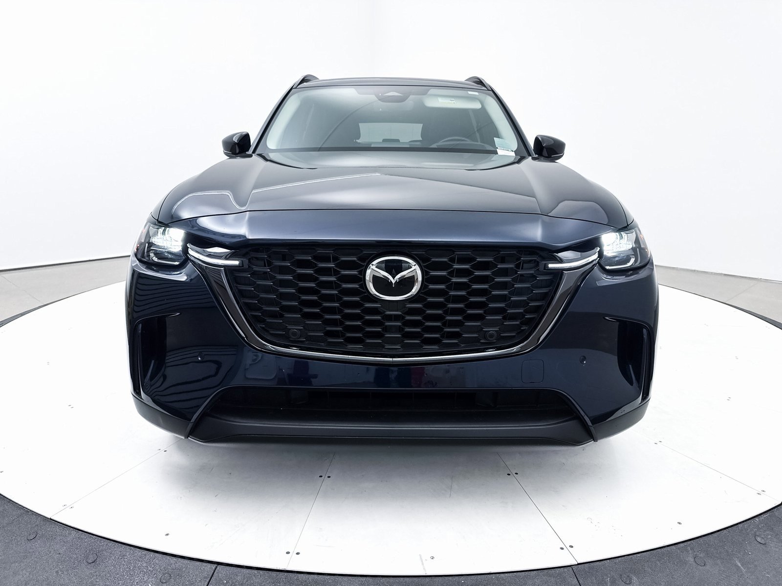 Certified 2025 MAZDA CX-90 Plug-In Hybrid w/Premium Sport image 16