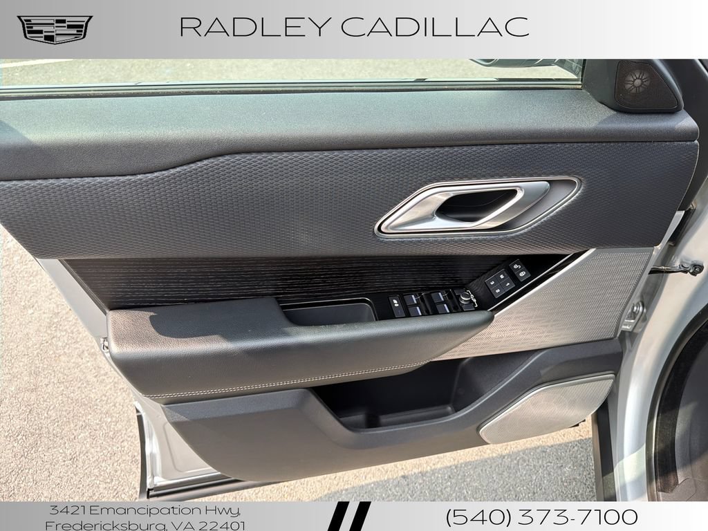 Used 2018 Land Rover Range Rover Velar S AWD/4WD image 4
