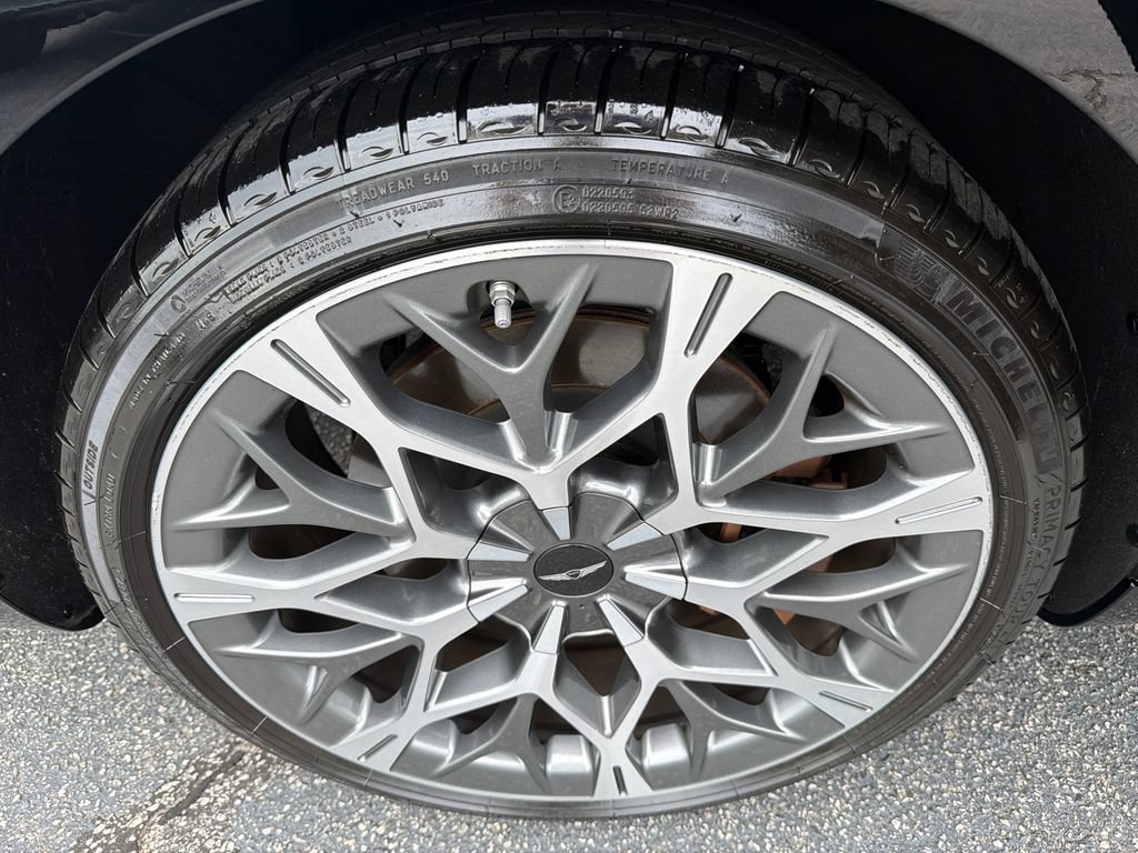 Used 2023 Genesis G90 3.5T AWD/4WD image 17