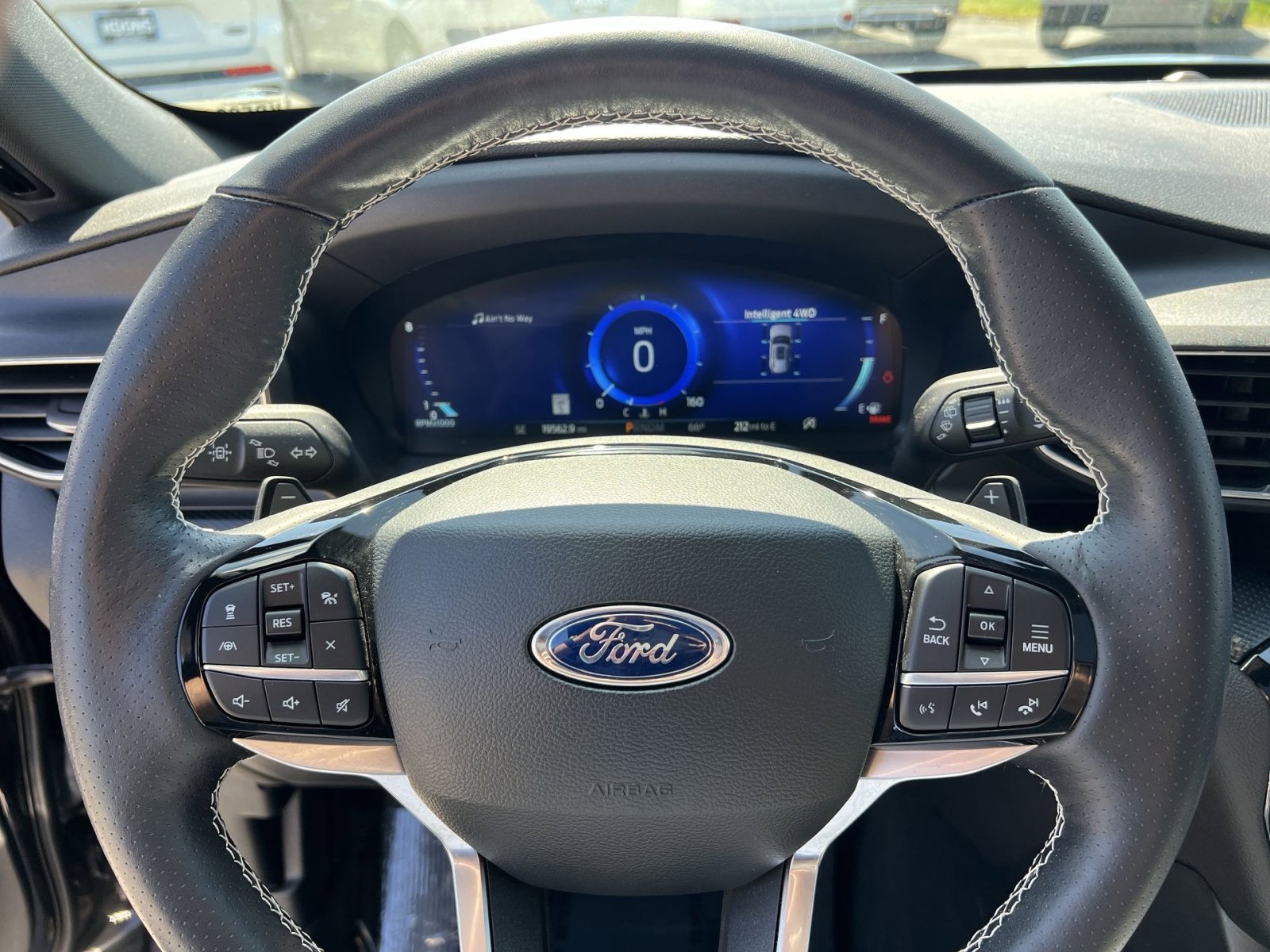 Used 2022 Ford Explorer ST w/ Equipment Group 401A AWD/4WD image 24