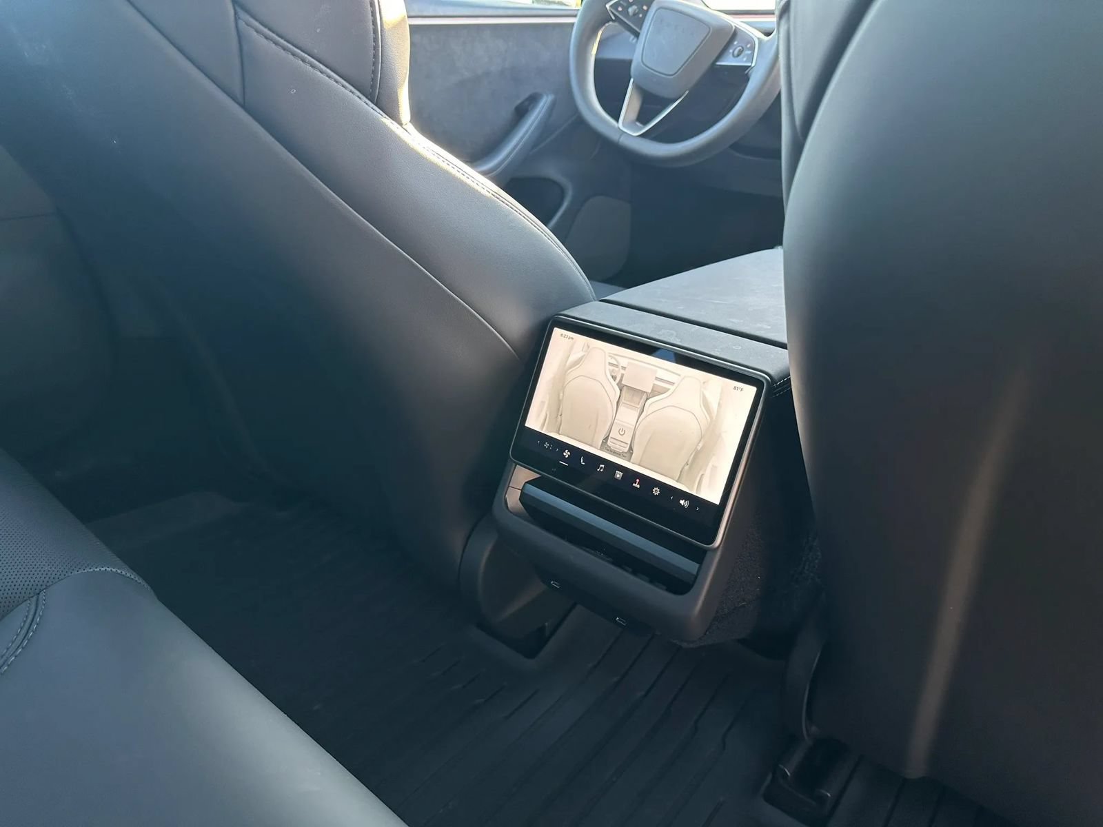 Used 2025 Tesla Model 3 Performance AWD/4WD image 11
