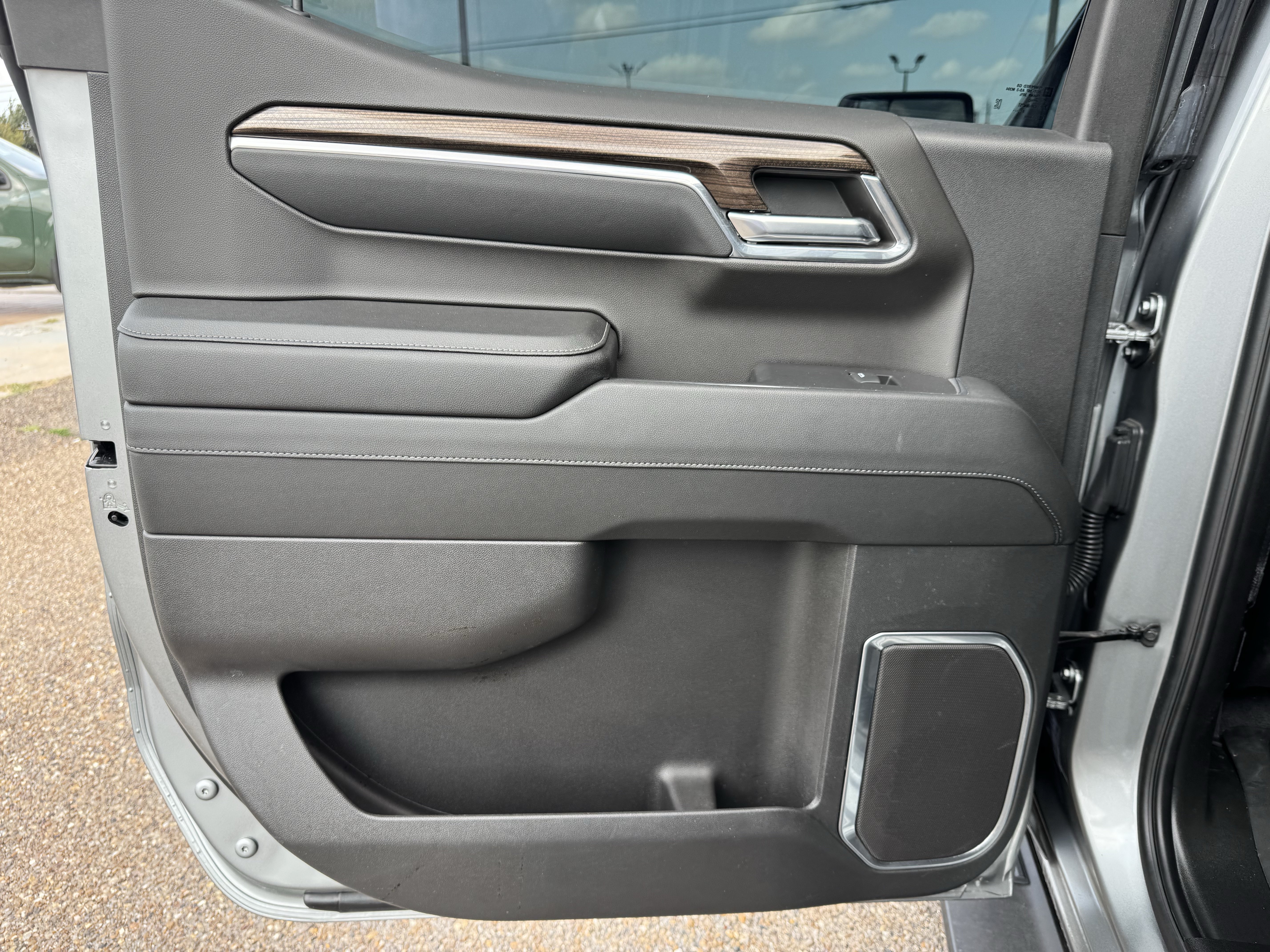 Used 2024 Chevrolet Silverado 1500 RST w/ Texas Edition Plus RWD image 24