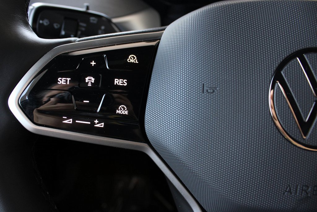 New 2025 Volkswagen ID. Buzz Pro S image 50