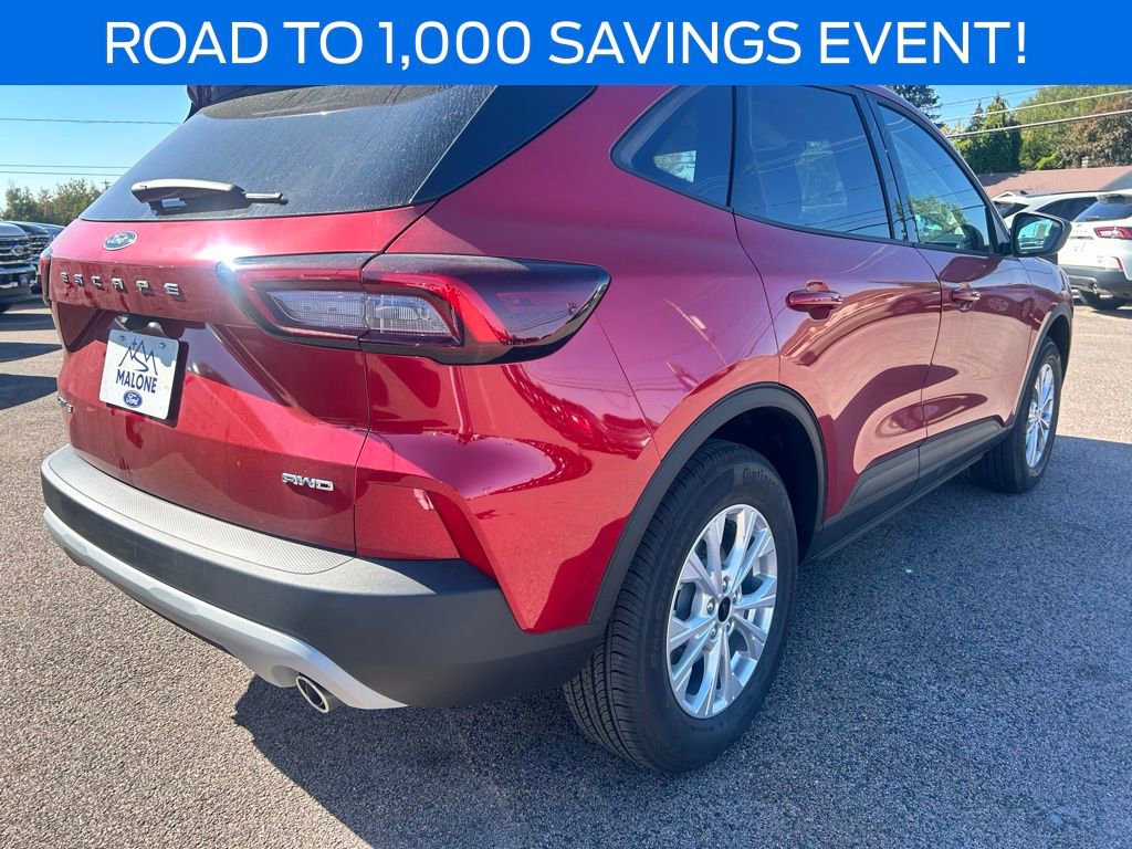 New 2025 Ford Escape Active w/ Cold Weather Package image 5