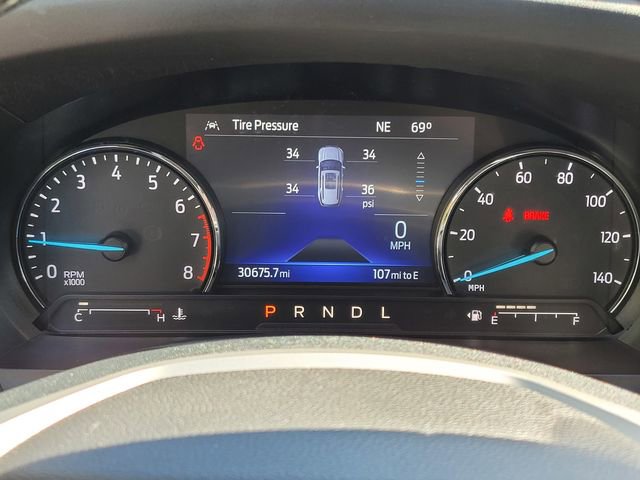 Used 2022 Ford Explorer XLT w/ Equipment Group 202A AWD/4WD image 15