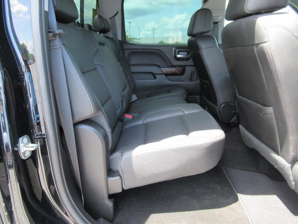 Used 2018 GMC Sierra 1500 SLT AWD/4WD image 17