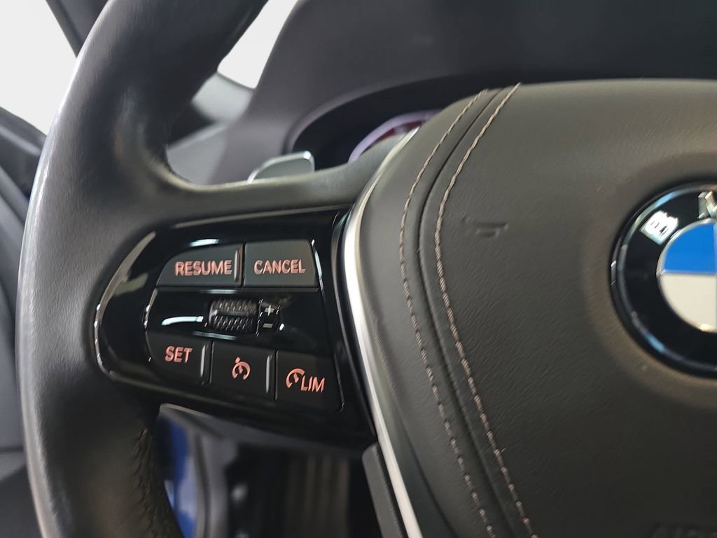 Used 2021 BMW 540i w/ Convenience Package image 20