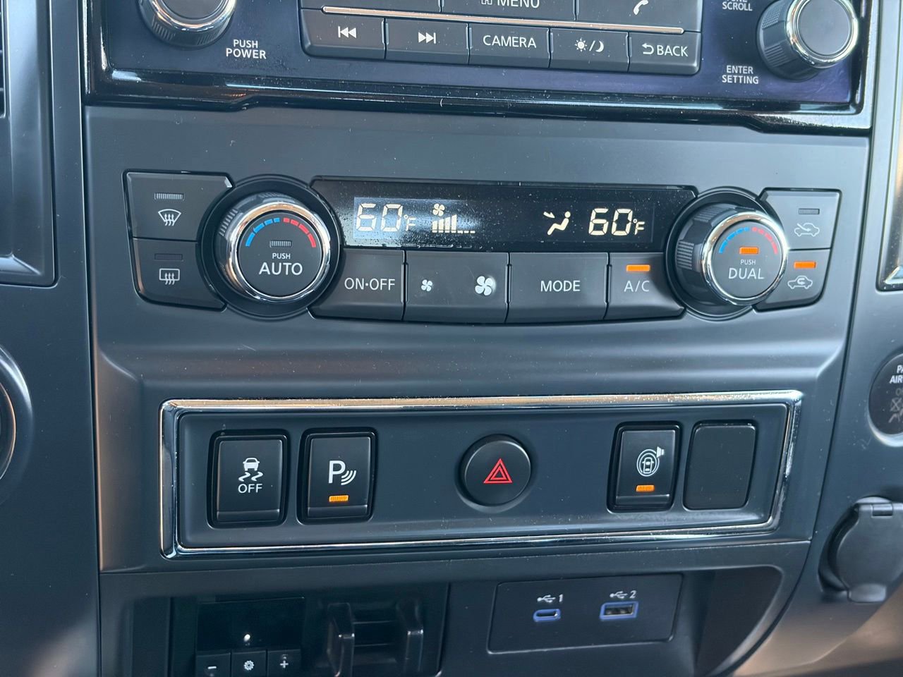 Certified 2024 Nissan Titan SV w/ SV Convenience Package RWD image 24