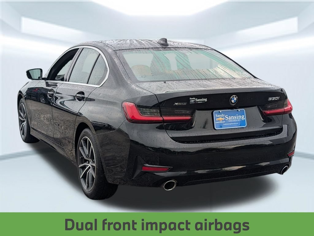 Used 2020 BMW 330i xDrive Sedan w/ Premium Package AWD/4WD image 4