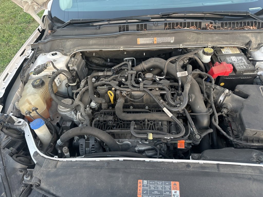 Used 2019 Ford Fusion SE image 18
