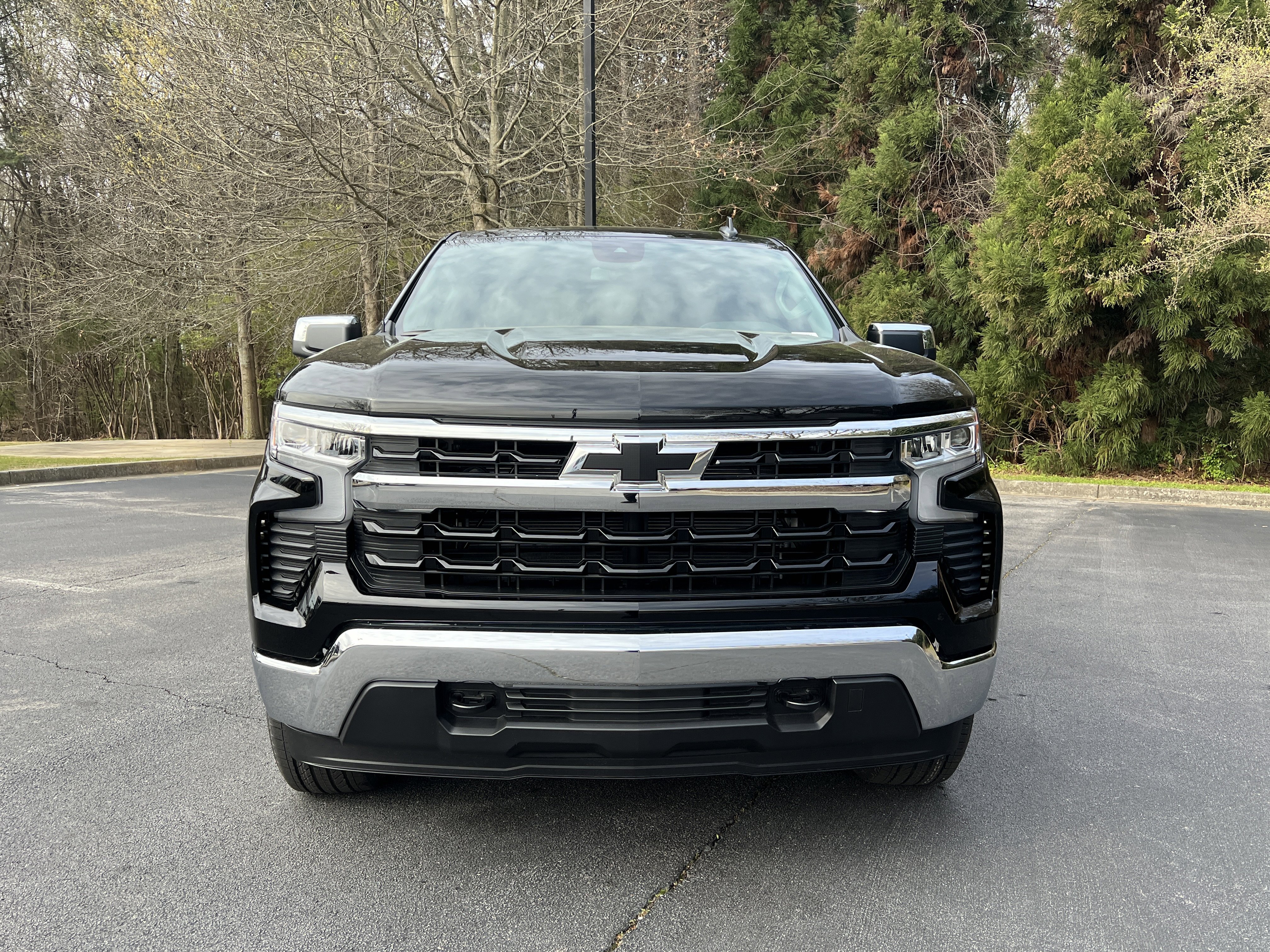 New 2026 Chevrolet Silverado 1500 LT w/ LPO, Dark Essentials Package image 3