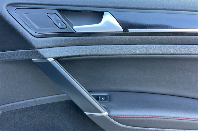 Used 2015 Volkswagen GTI Autobahn image 20