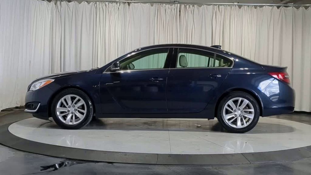 Used 2016 Buick Regal Premium FWD image 6