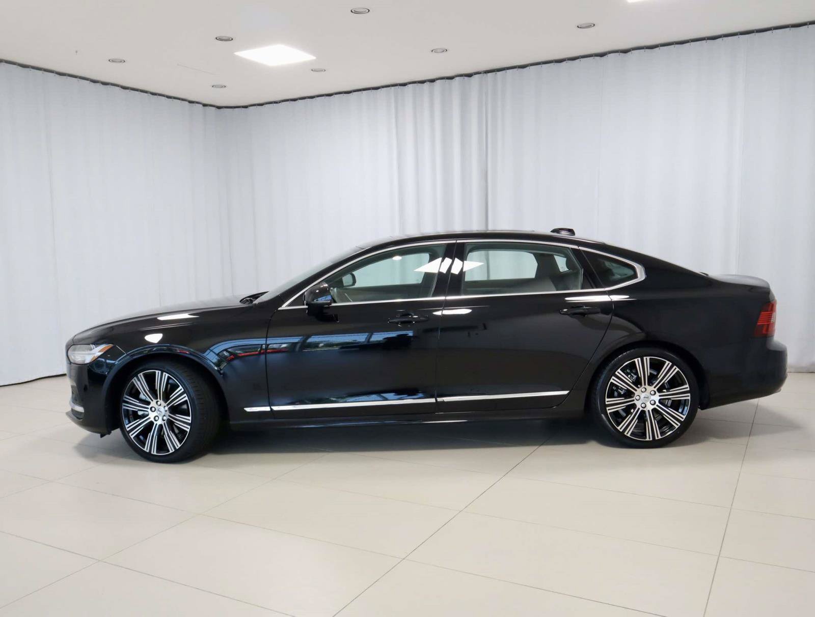 Used 2023 Volvo S90 B6 Ultimate AWD/4WD video 2