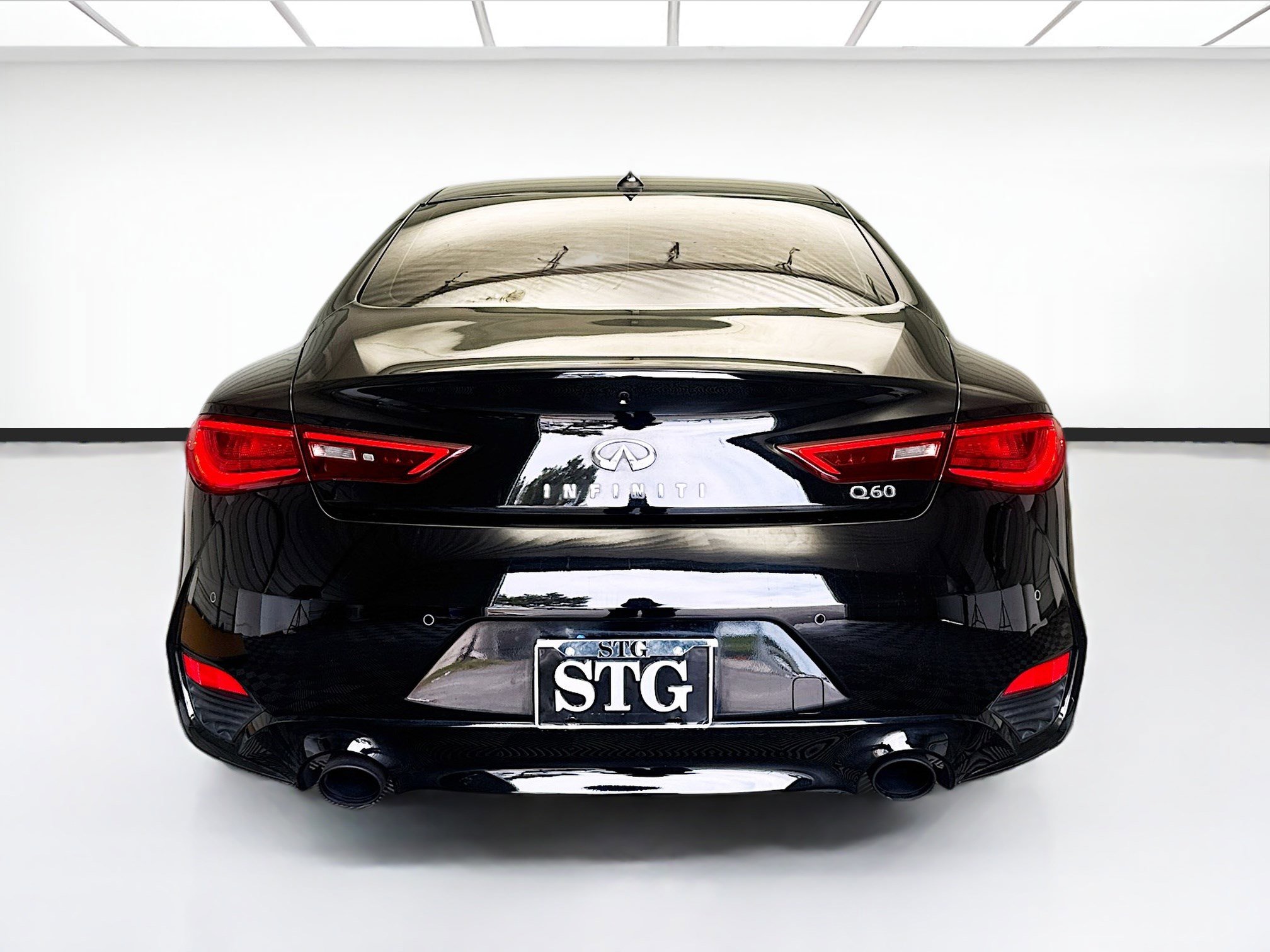 Used 2018 INFINITI Q60 3.0t Luxe w/ Sensory Package 3.0T Luxe image 5