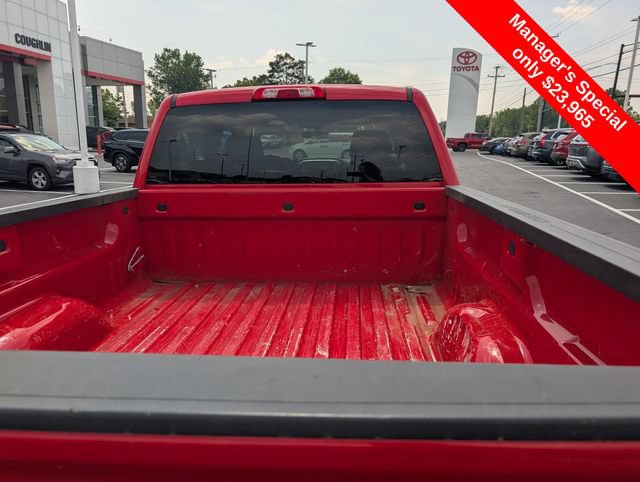 Used 2018 Chevrolet Silverado 1500 LT w/ All Star Edition AWD/4WD image 10