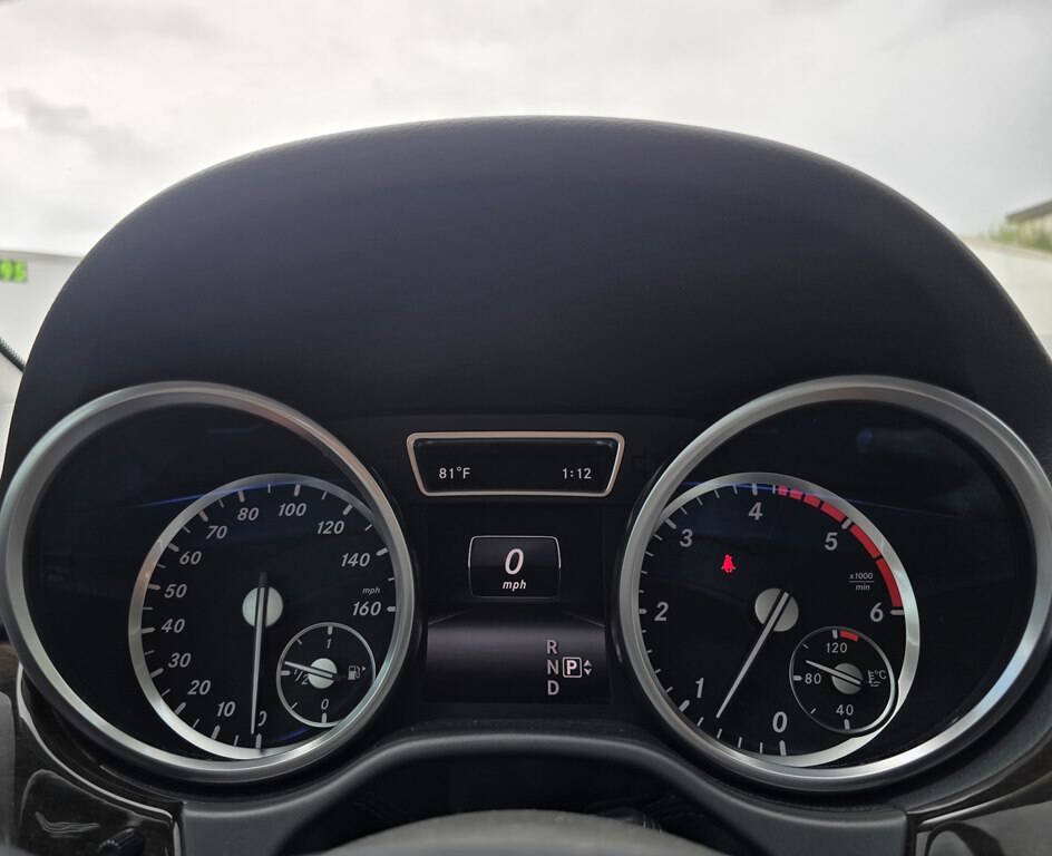 Used 2015 Mercedes-Benz ML 250 BlueTEC 4MATIC image 19