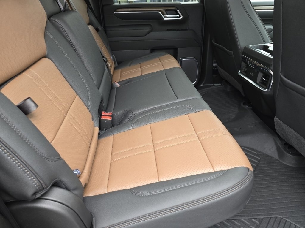 New 2026 Chevrolet Silverado 2500 High Country w/ Technology Package image 14