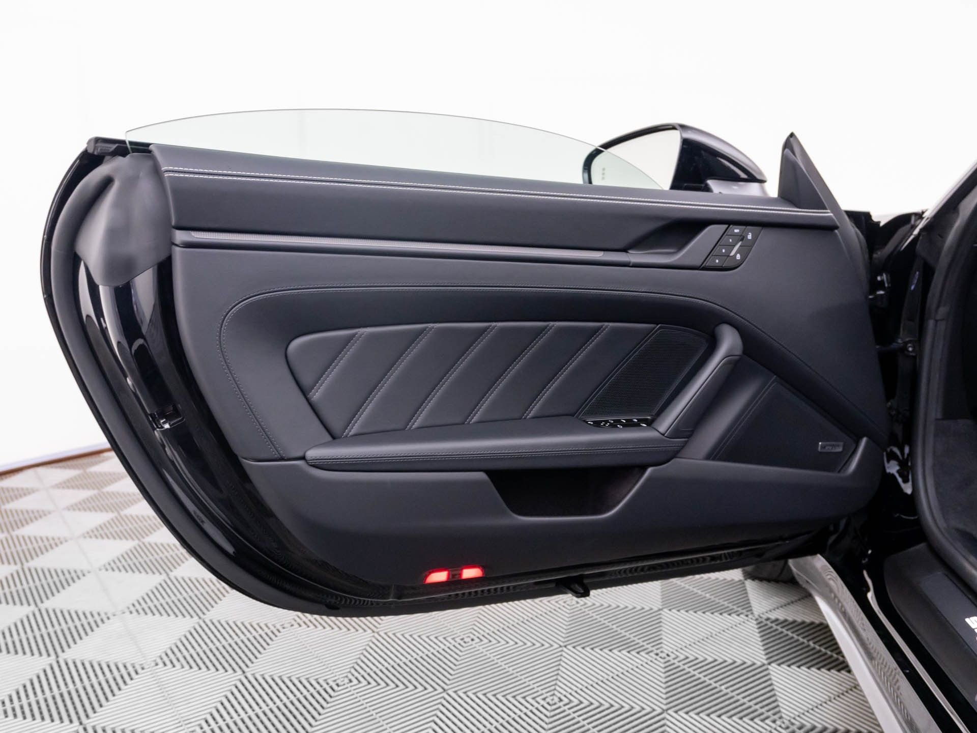 New 2026 Porsche 911 Carrera 4S AWD/4WD image 14