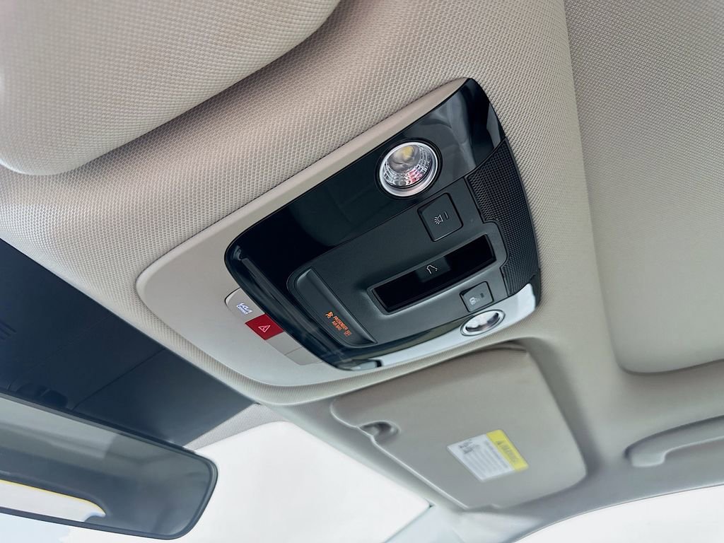 Used 2024 Kia Sorento S w/ Panoramic Sunroof Package image 33