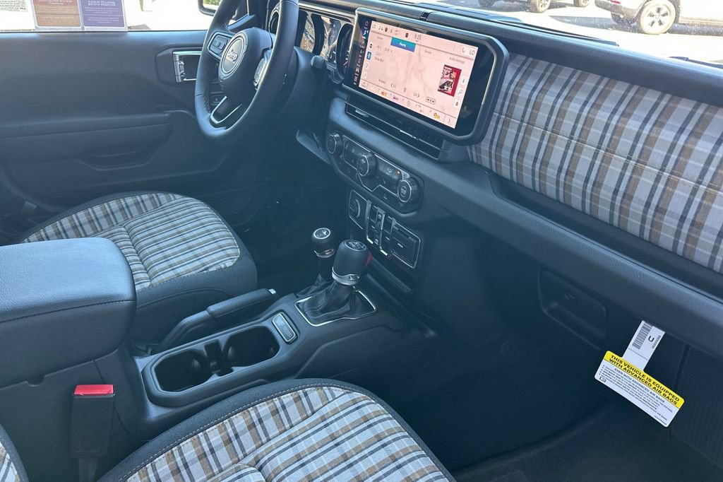 New 2026 Jeep Gladiator Sport AWD/4WD image 15