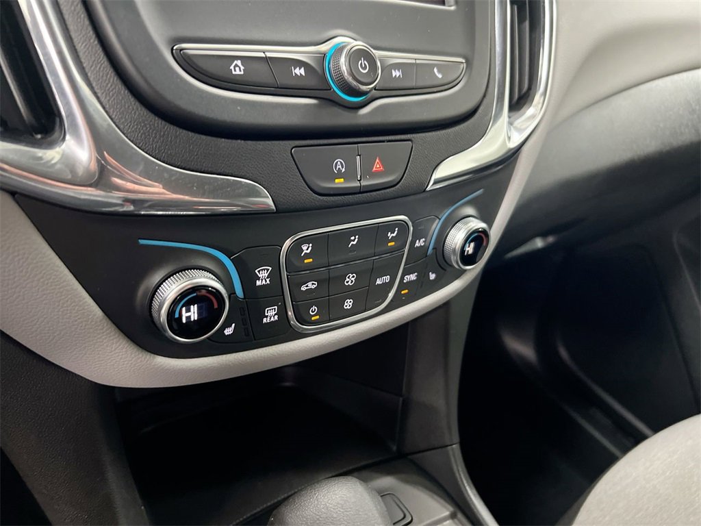 Used 2023 Chevrolet Equinox LT w/ Driver Convenience Package image 15