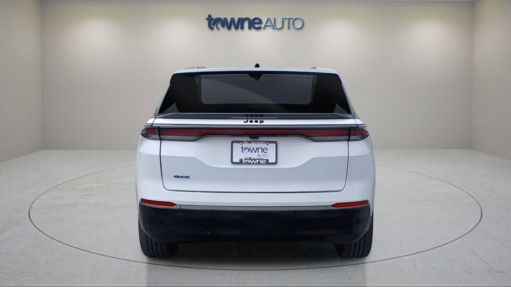 Used 2024 Jeep Wagoneer Launch Edition AWD/4WD image 4