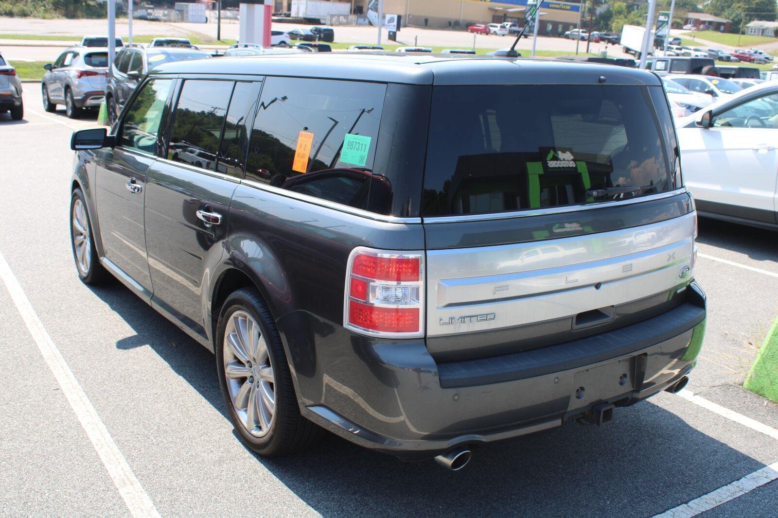 Used 2019 Ford Flex Limited w/ Equipment Group 303A AWD/4WD image 8