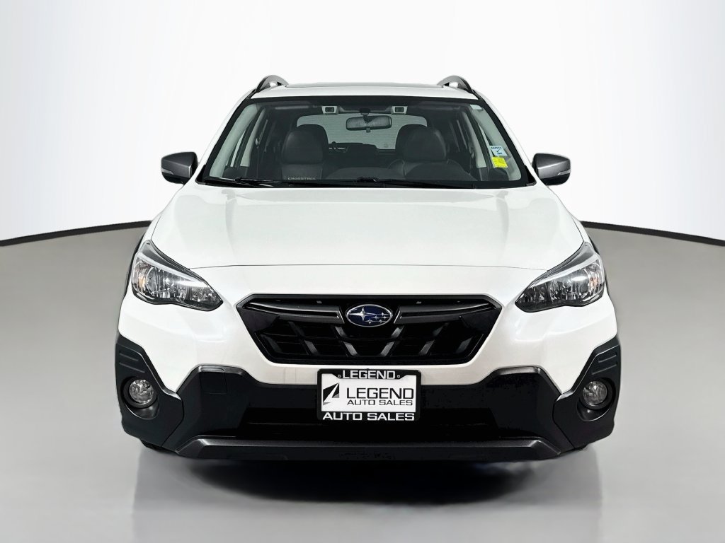 Used 2022 Subaru Crosstrek 2.5i Sport w/ Moonroof Package AWD/4WD image 3