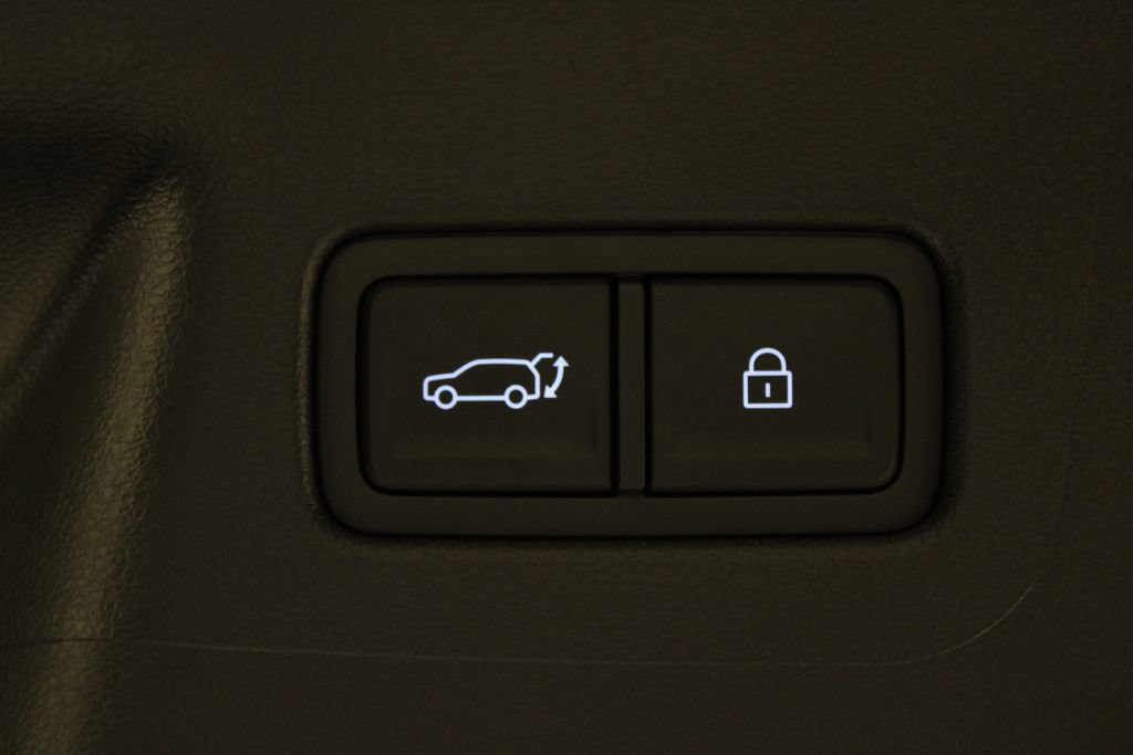 Certified 2026 Hyundai Santa Fe Calligraphy w/ Tow & Go Package FWD image 18
