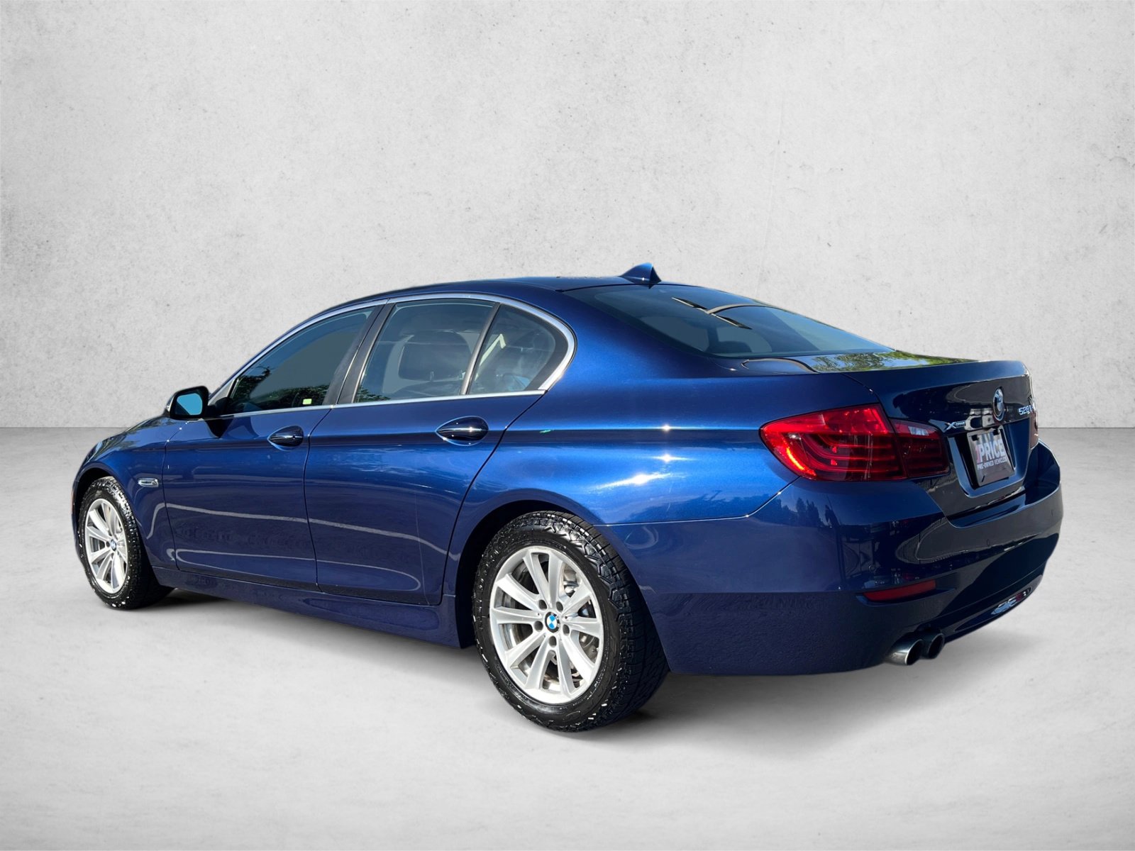 Used 2016 BMW 528i xDrive Sedan AWD/4WD image 7