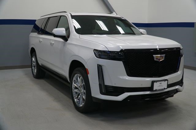 Certified 2021 Cadillac Escalade ESV Sport w/ Driver Assist Tech Package image 6